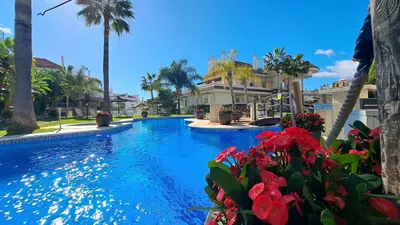 Ground Floor Apartment in Nueva Andalucía