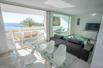 Middle Floor Apartment in Marbella