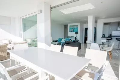 Middle Floor Apartment in Marbella