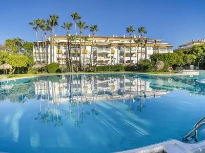 Middle Floor Apartment in Marbella