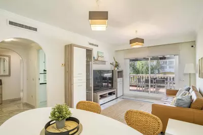 Middle Floor Apartment in Marbella