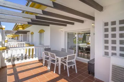 Middle Floor Apartment in Marbella