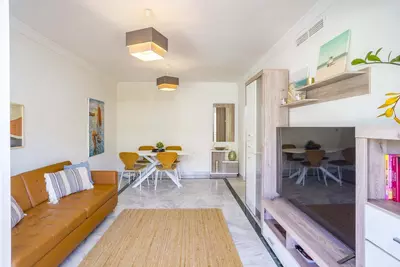 Middle Floor Apartment in Marbella