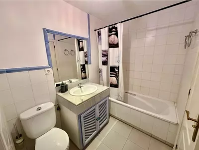 Middle Floor Apartment in Guadalmina Baja