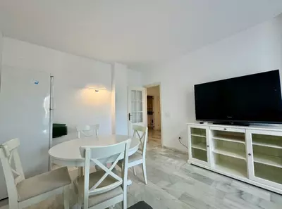 Middle Floor Apartment in Guadalmina Baja
