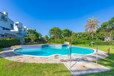 Semi-Detached House in Estepona