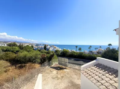 Semi-Detached House in Estepona