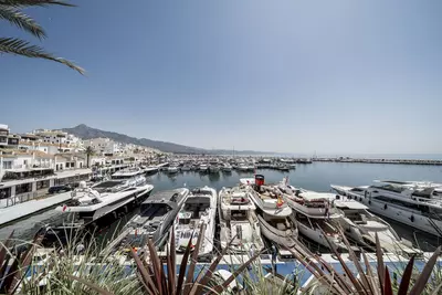 Duplex in Puerto Banús