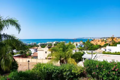 Detached Villa in Estepona