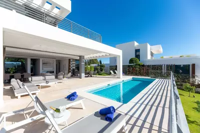 Detached Villa in Cancelada