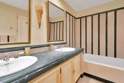 Ground Floor Apartment in Marbella