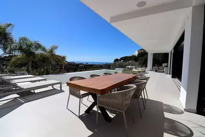 Detached Villa in Elviria