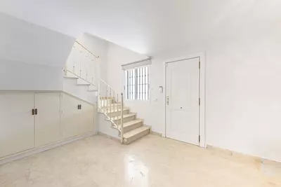 Semi-Detached House in Nueva Andalucía