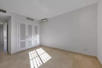Semi-Detached House in Nueva Andalucía