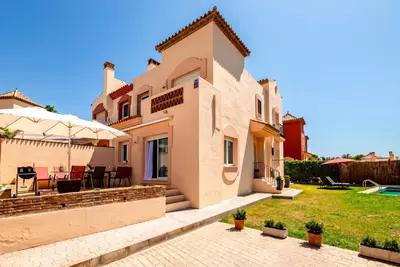Semi-Detached House in Marbella