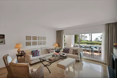 Ground Floor Apartment in Río Real