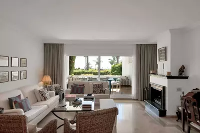 Ground Floor Apartment in Río Real