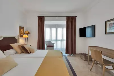Ground Floor Apartment in Río Real
