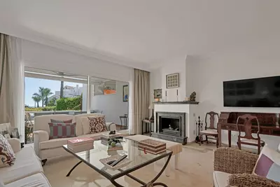 Ground Floor Apartment in Río Real