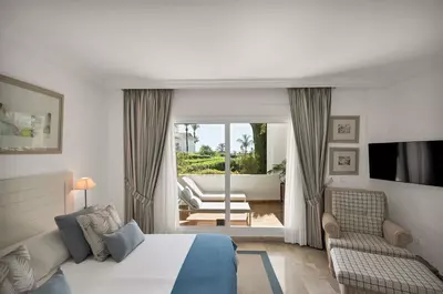 Ground Floor Apartment in Río Real
