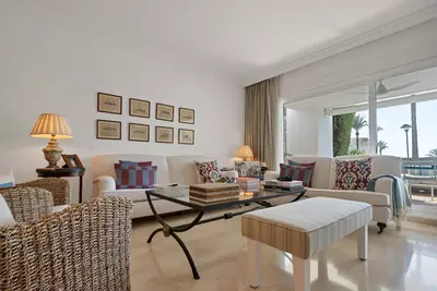 Ground Floor Apartment in Río Real