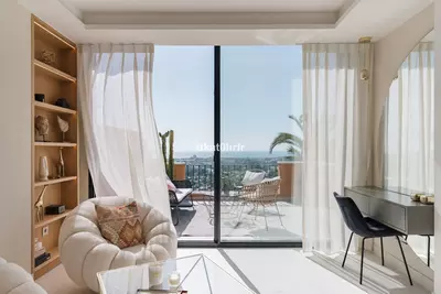 Penthouse Duplex in Nueva Andalucía