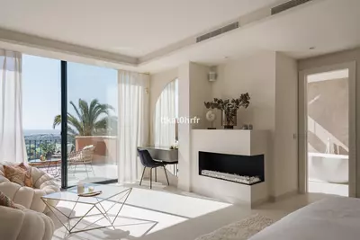 Penthouse Duplex in Nueva Andalucía