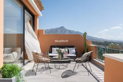 Penthouse Duplex in Nueva Andalucía