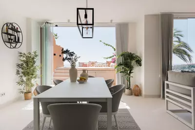 Penthouse Duplex in Nueva Andalucía