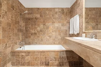 Middle Floor Apartment in Benahavís
