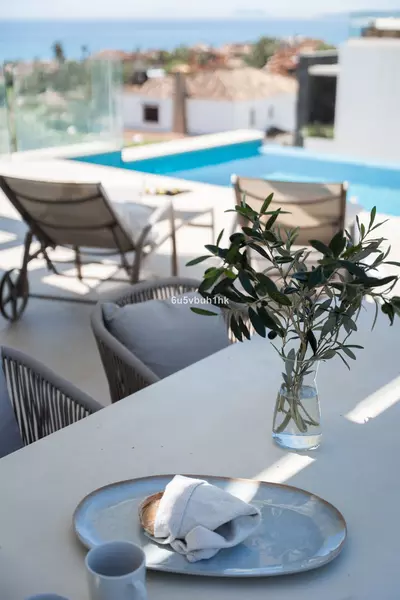 Detached Villa in Estepona
