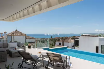 Detached Villa in Estepona