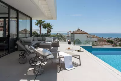 Detached Villa in Estepona