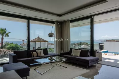 Detached Villa in Estepona