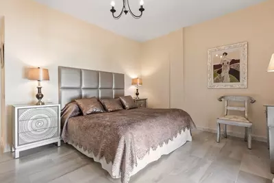 Middle Floor Apartment in Puerto Banús