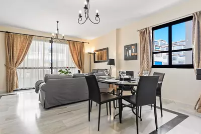 Middle Floor Apartment in Puerto Banús