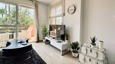 Middle Floor Apartment in Casares Playa