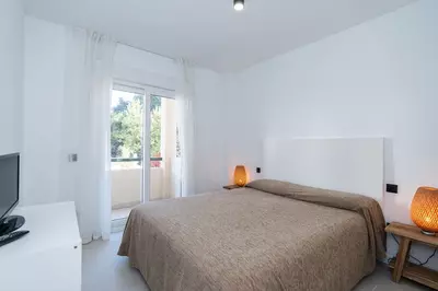 Middle Floor Apartment in Marbella