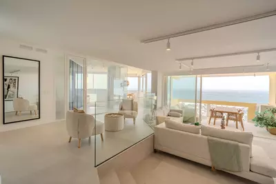 Top Floor Apartment in Marbella