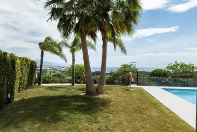 Townhouse in Casares