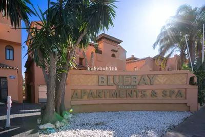 Middle Floor Apartment in Estepona