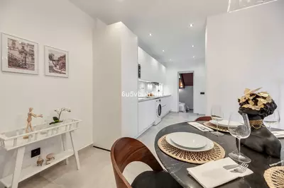 Middle Floor Apartment in Estepona