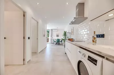 Middle Floor Apartment in Estepona
