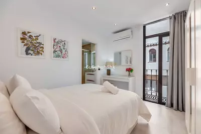 Middle Floor Apartment in Estepona