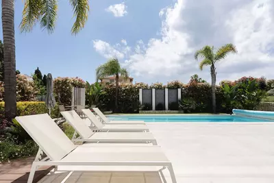 Detached Villa in Nueva Andalucía