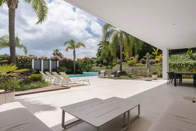 Detached Villa in Nueva Andalucía