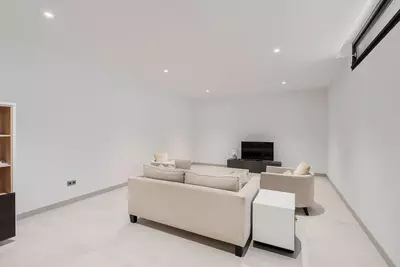 Detached Villa in Nueva Andalucía
