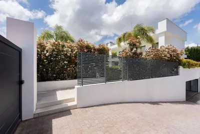 Detached Villa in Nueva Andalucía