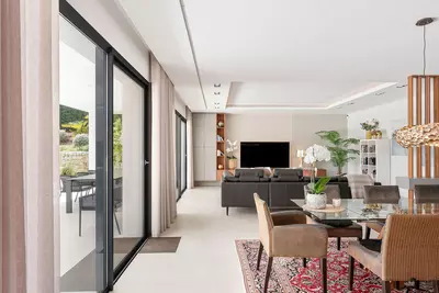 Detached Villa in Nueva Andalucía