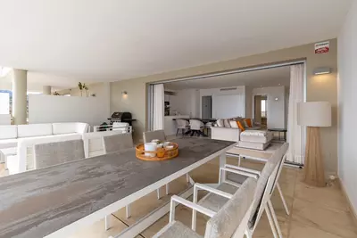 Middle Floor Apartment in Nueva Andalucía